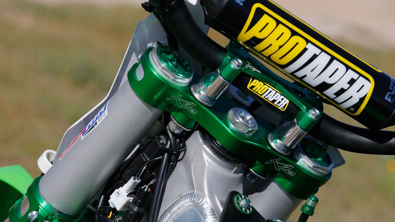 Fotos Kawasaki KXF 450 Mastercross