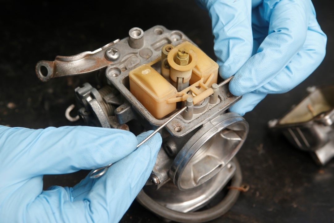 Cómo limpiar el carburador de tu moto