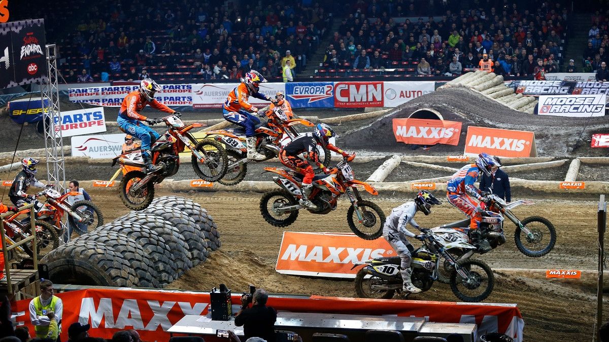 SuperEnduro o EnduroCross (MotoDeportes de Invierno)