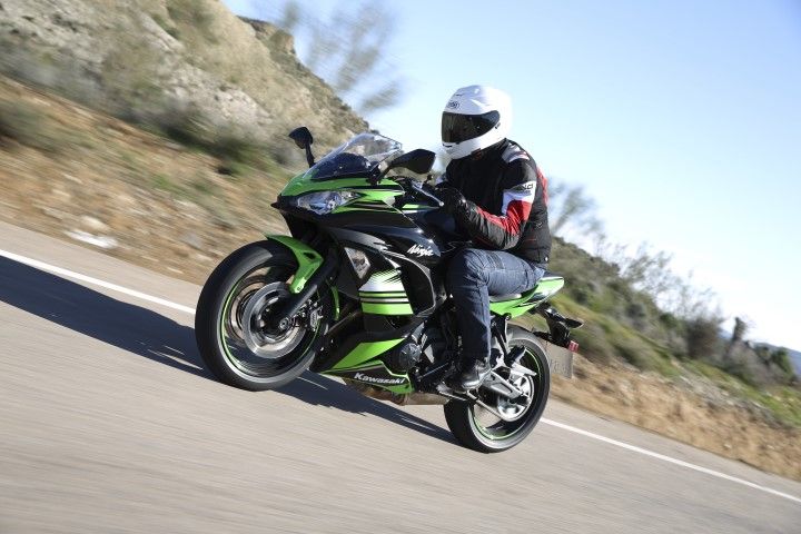 Kawasaki Ninja 650, fotos