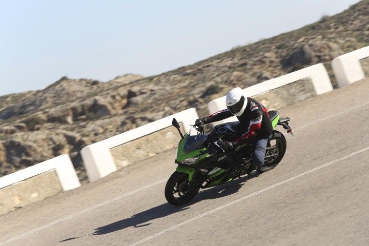 Kawasaki Ninja 650, fotos