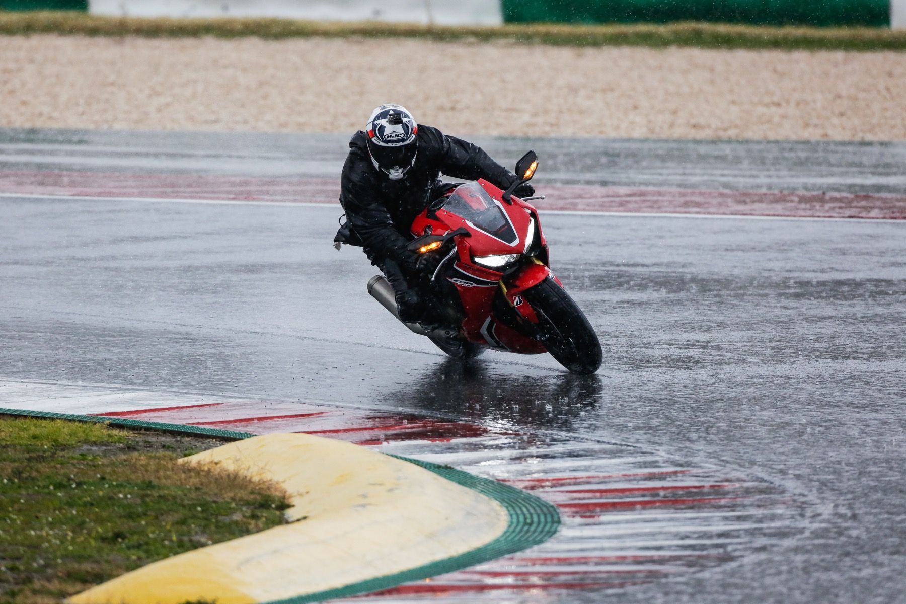 Honda CBR 1000 RR / SP 2017, prueba