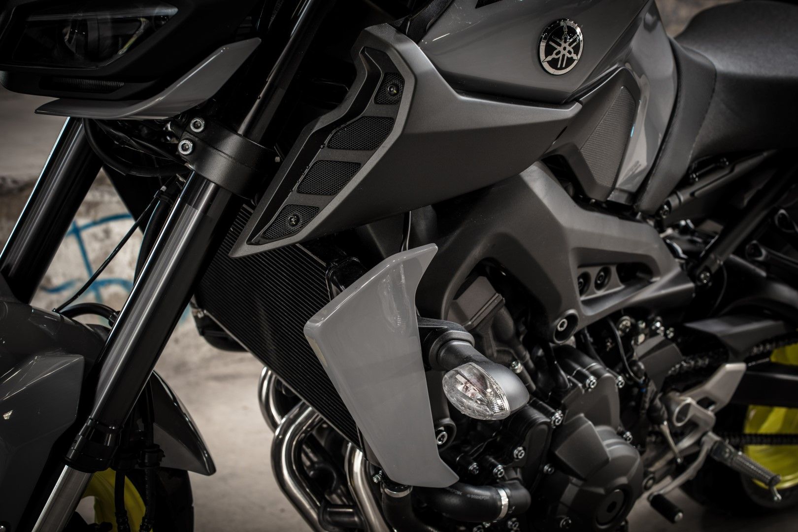 Yamaha MT-09 2017: los ojos de la oscuridad, fotos