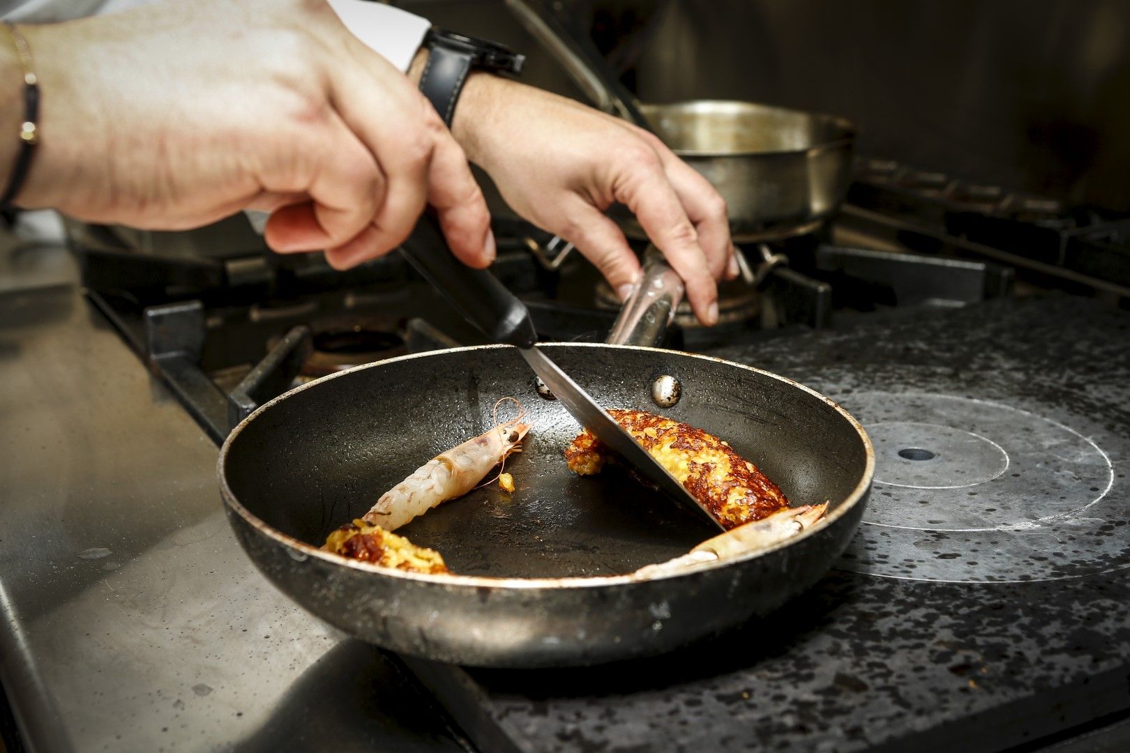 La Gastrocasa: elaboración del arroz a la plancha.