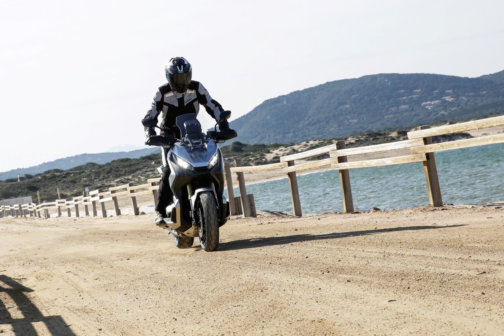 Honda X-ADV 2107