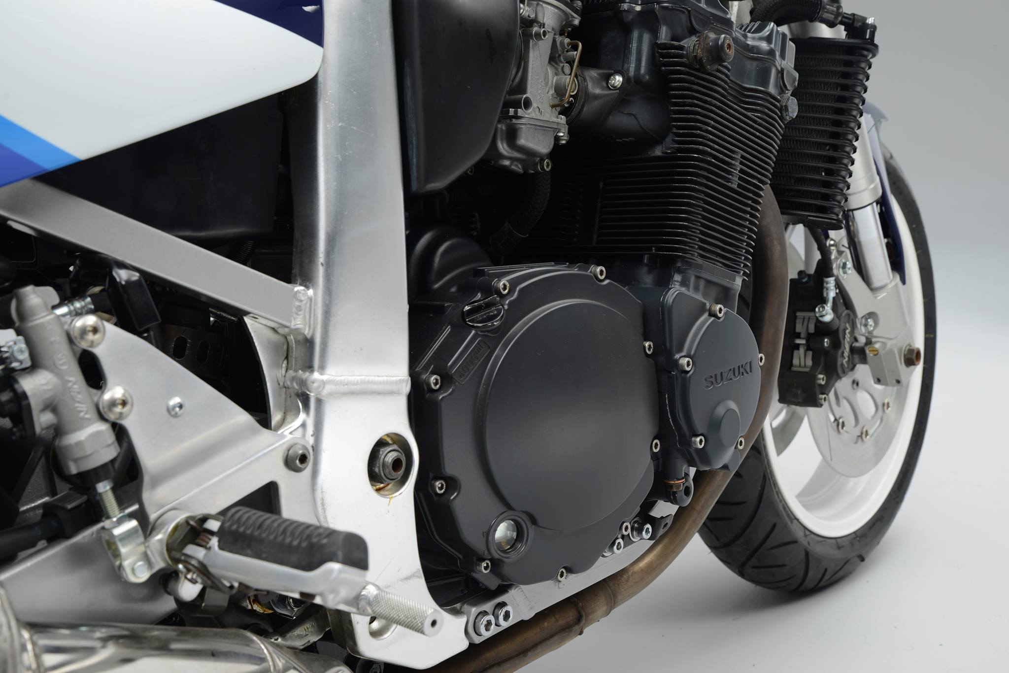Suzuki GSX-R1100, restauración extrema