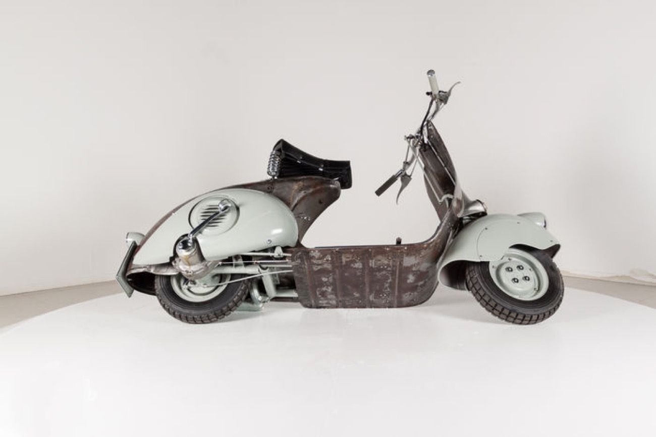 Vespa 98 Número 3 a subasta