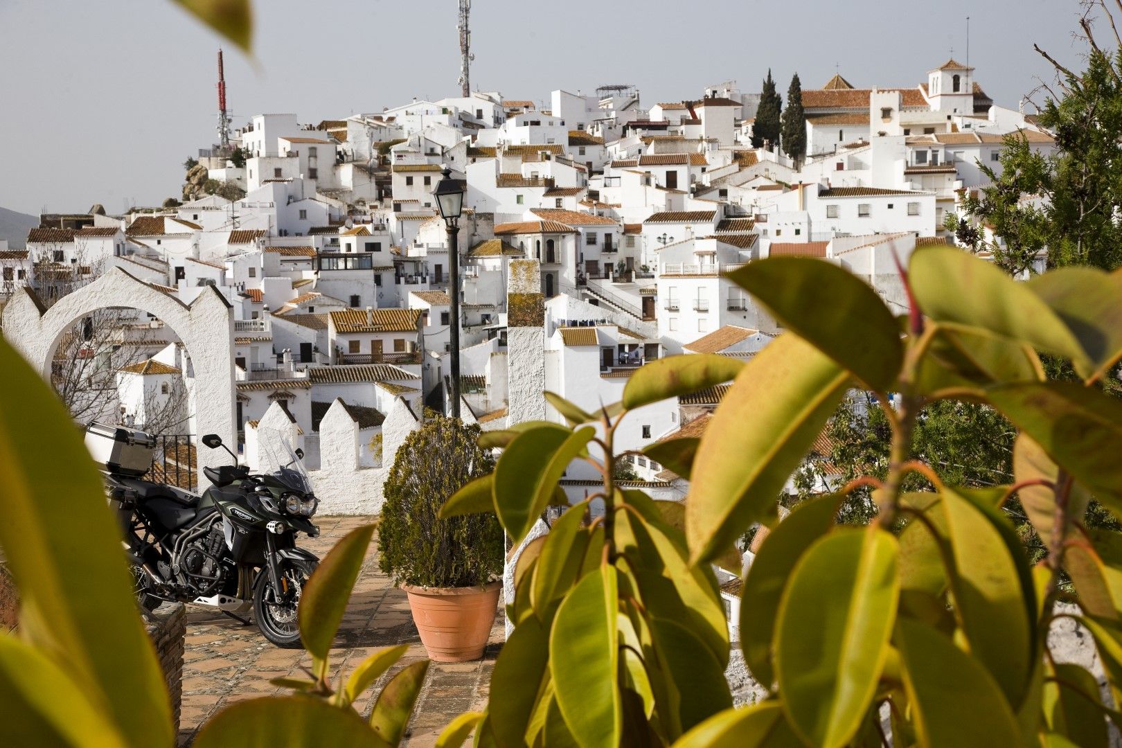 Ruta en moto entre Málaga y Granada con Ruralka