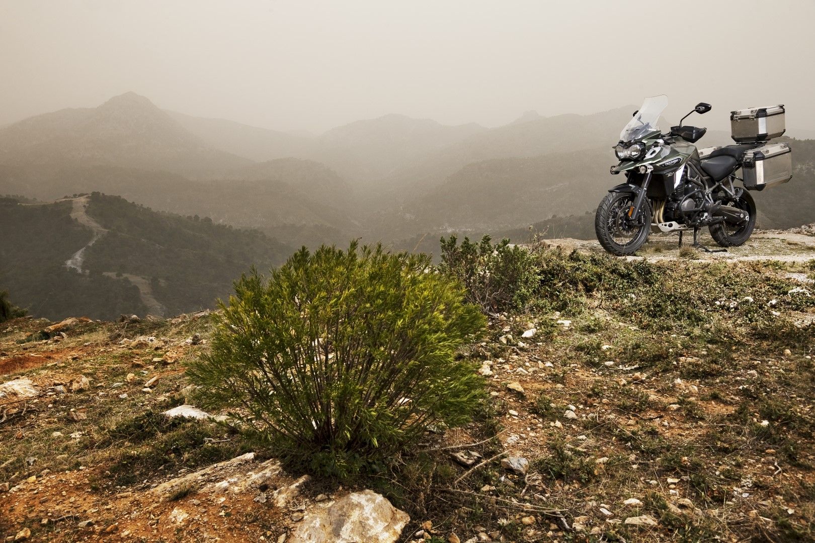 Ruta en moto entre Málaga y Granada con Ruralka