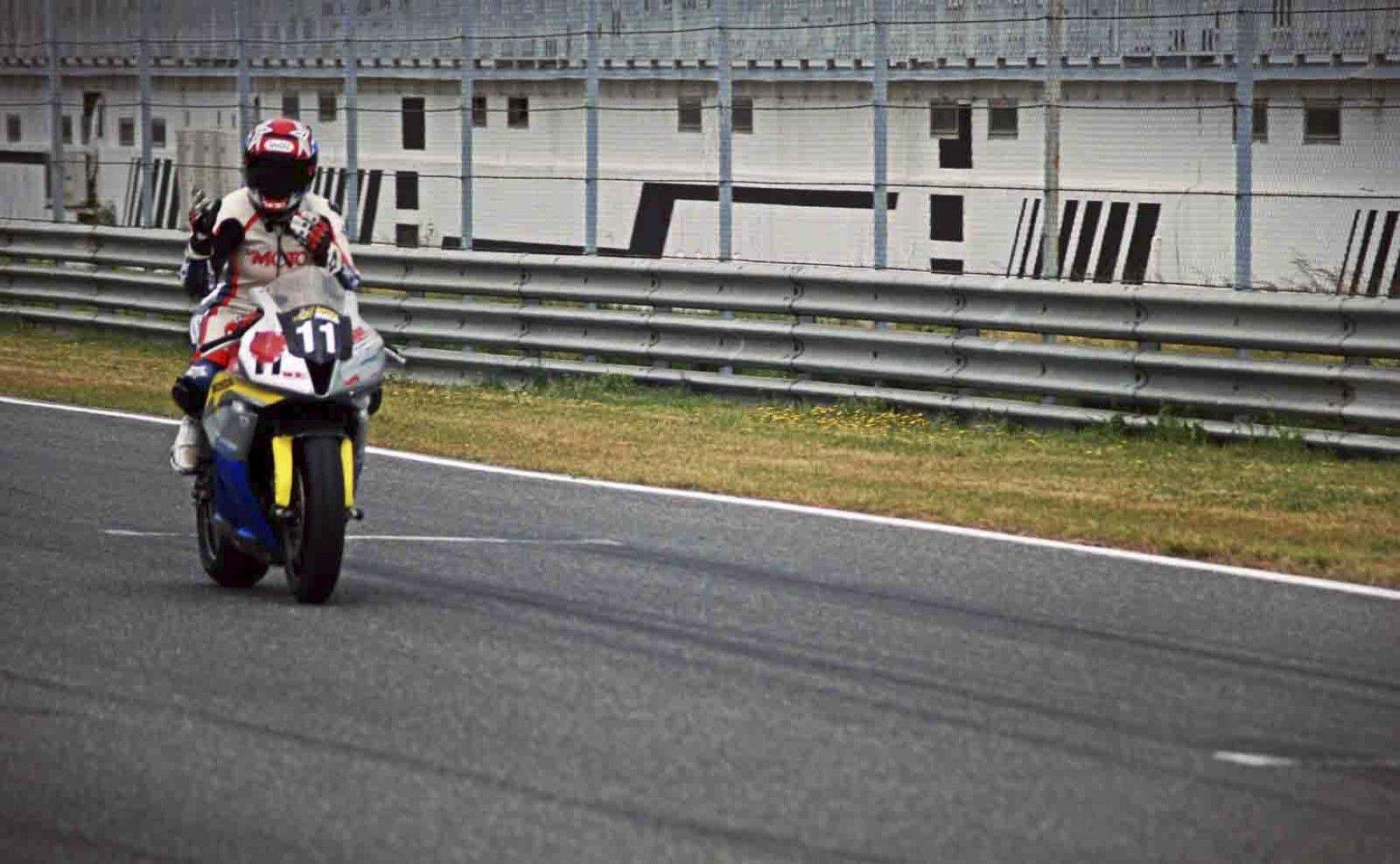 Arranca el Trofeo RACE Féminas 50 Aniversario