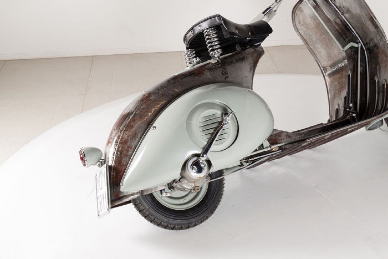 Vespa 98 Número 3 a subasta