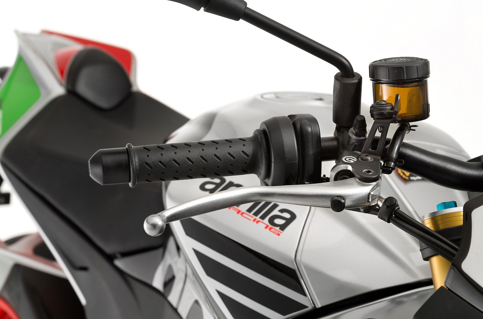 Aprilia Tuono V4 1100 Factory 2017. Fotos
