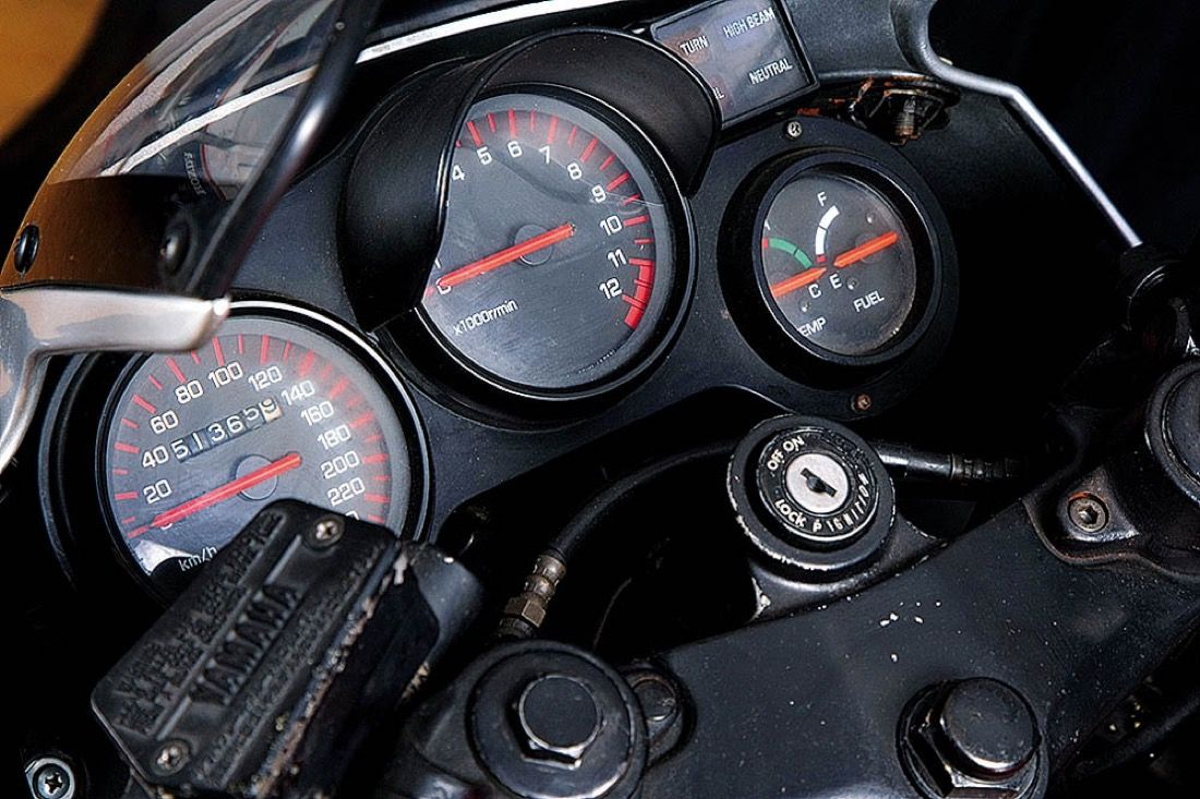 Yamaha FZ750, punto de inflexión