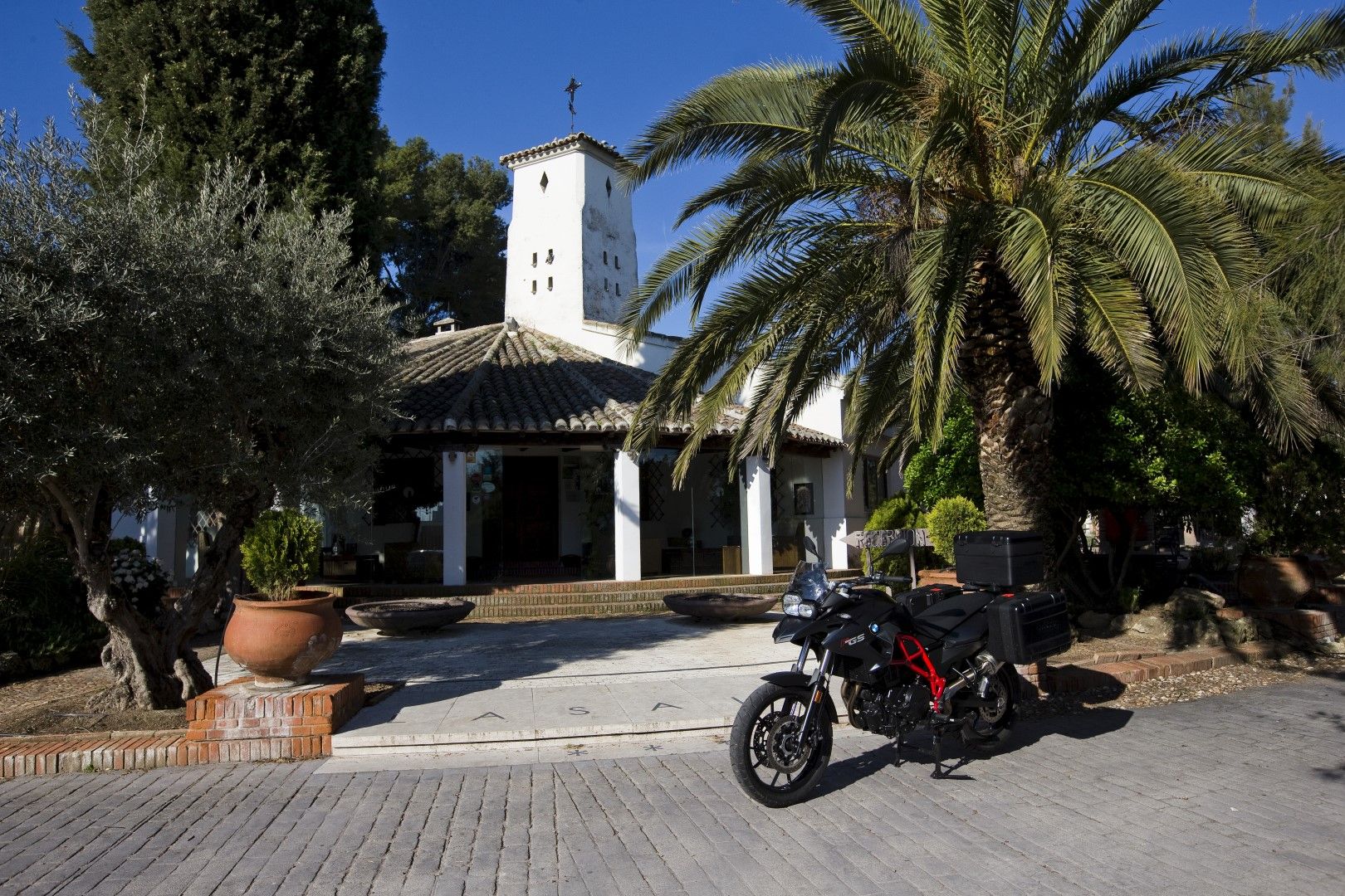 Ruta en moto en tierras de molinos y castillos