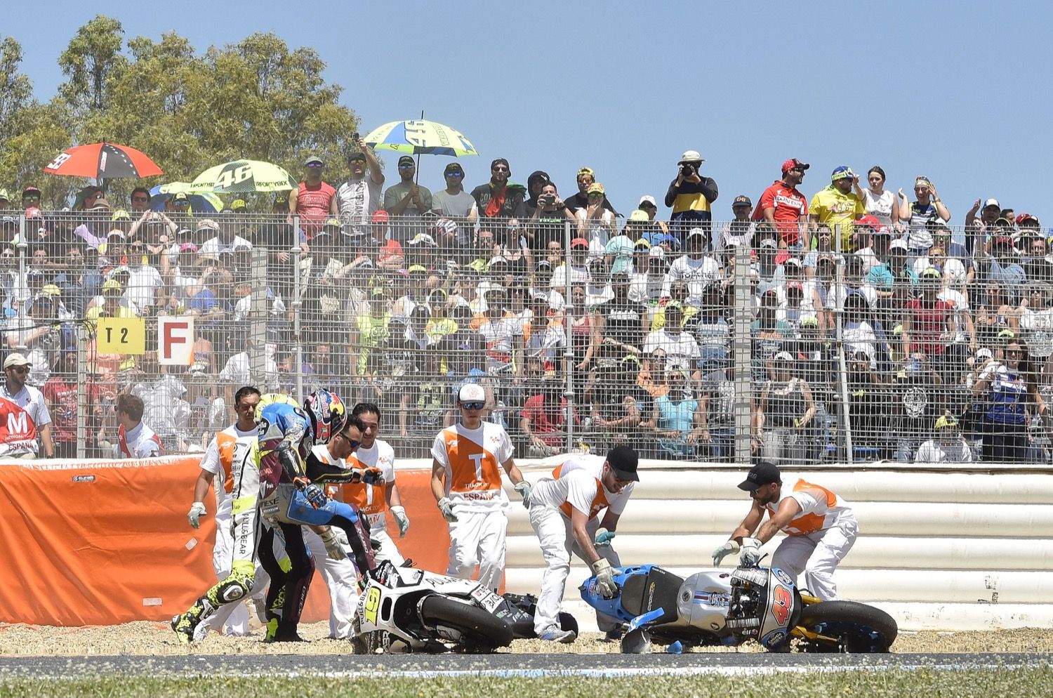 Incidente Jack Miller & Álvaro Bautista