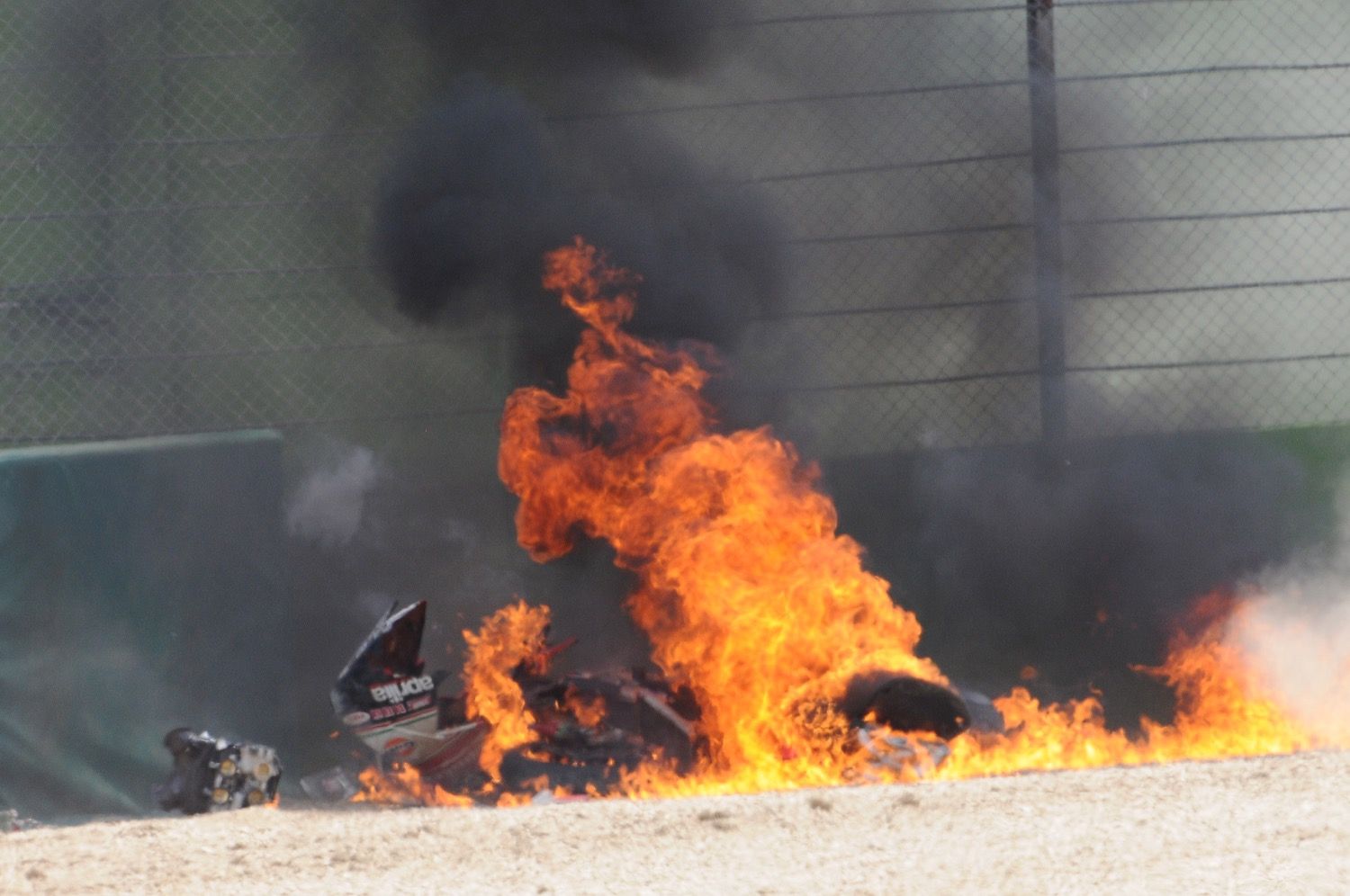 Accidente Eugene Laverty, SBK Imola