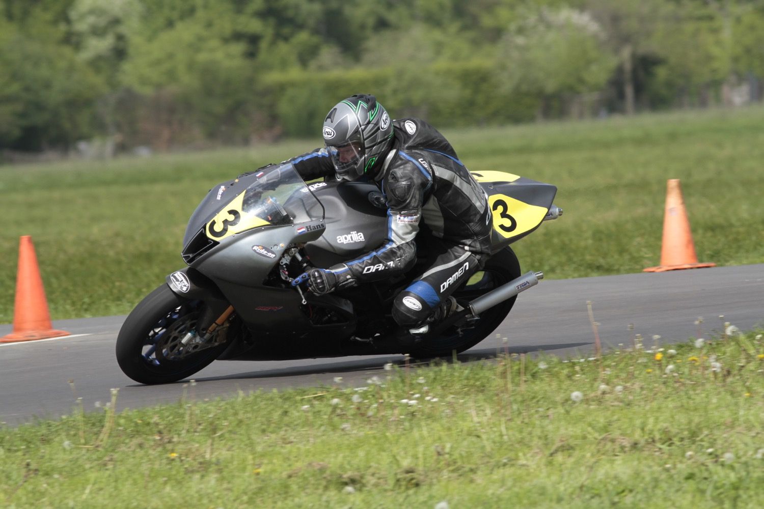 Aprilia RDV500 en acción