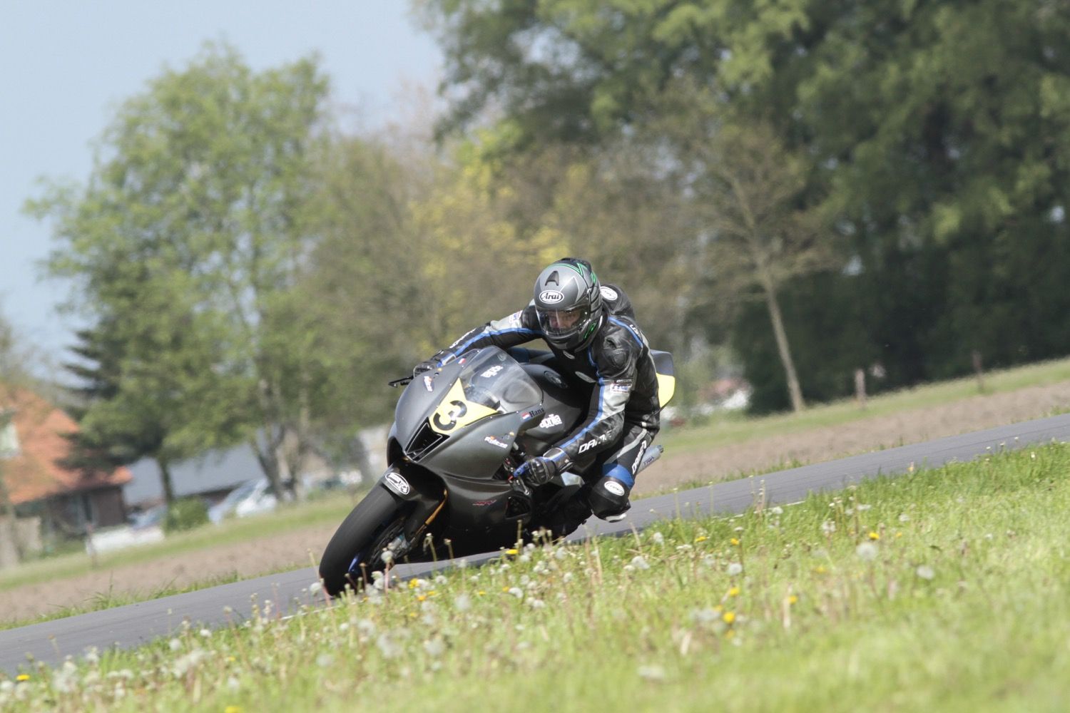 Aprilia RDV500 en acción