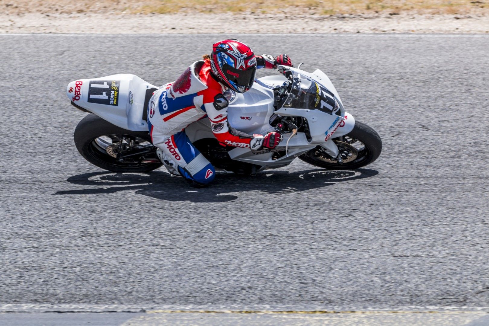 RACE 50 Aniversario: larga travesía del desierto