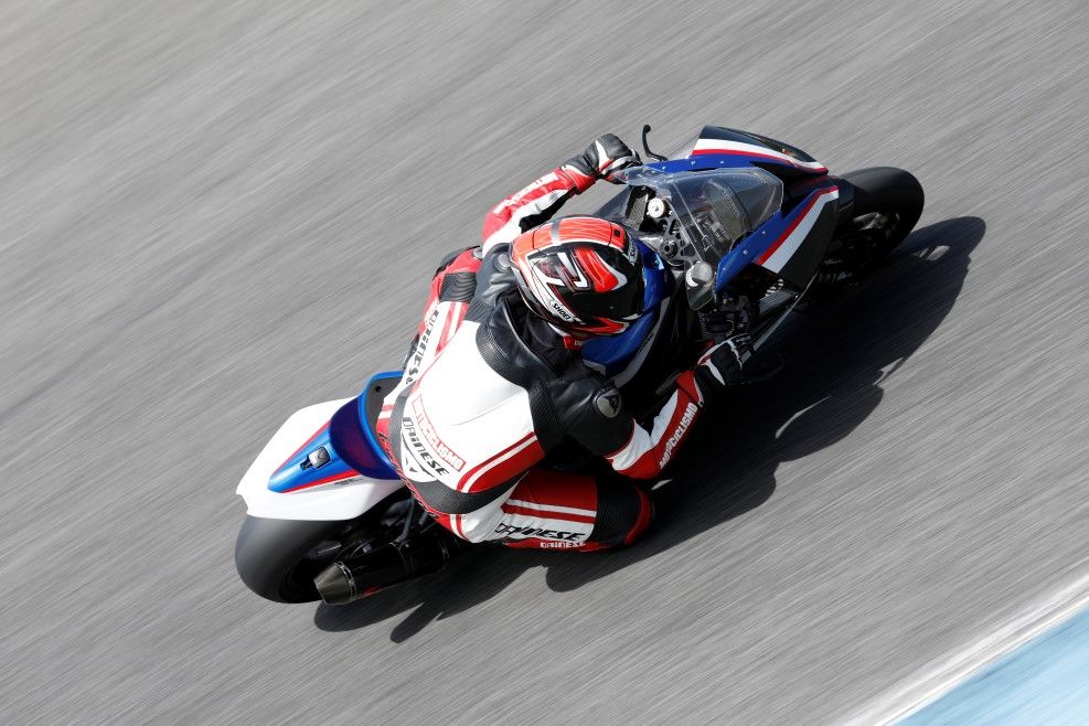 BMW HP4 RACE 2017, fotos
