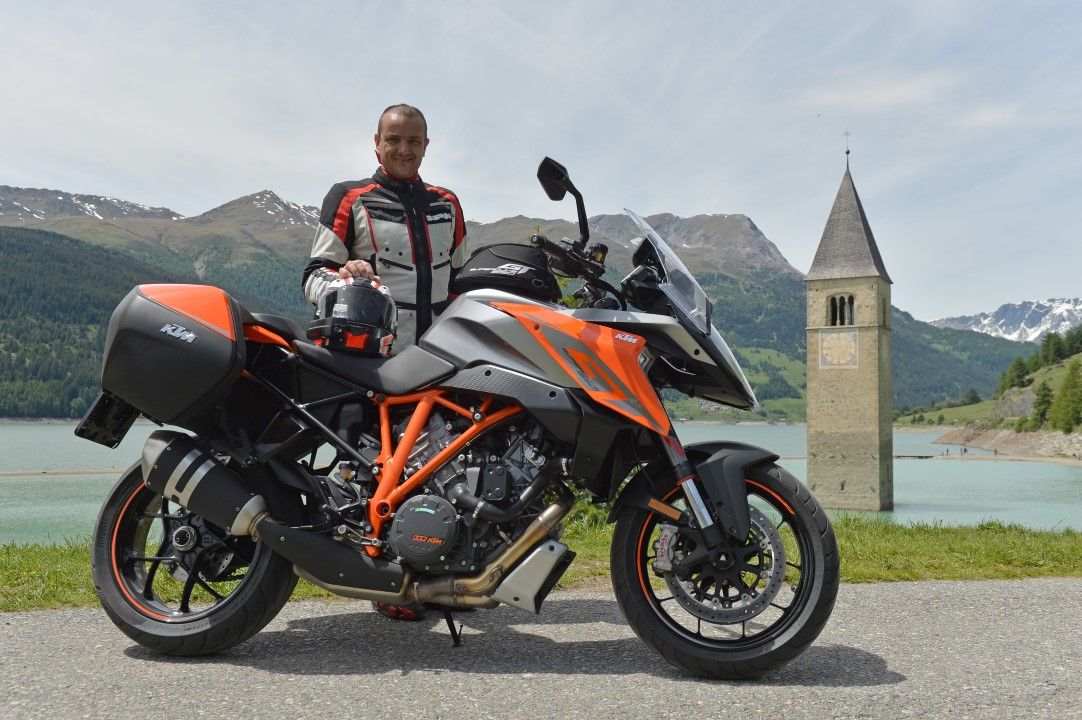 KTM 1290 Super Duke GT, Dolomitas a Costa Brava. Fotos