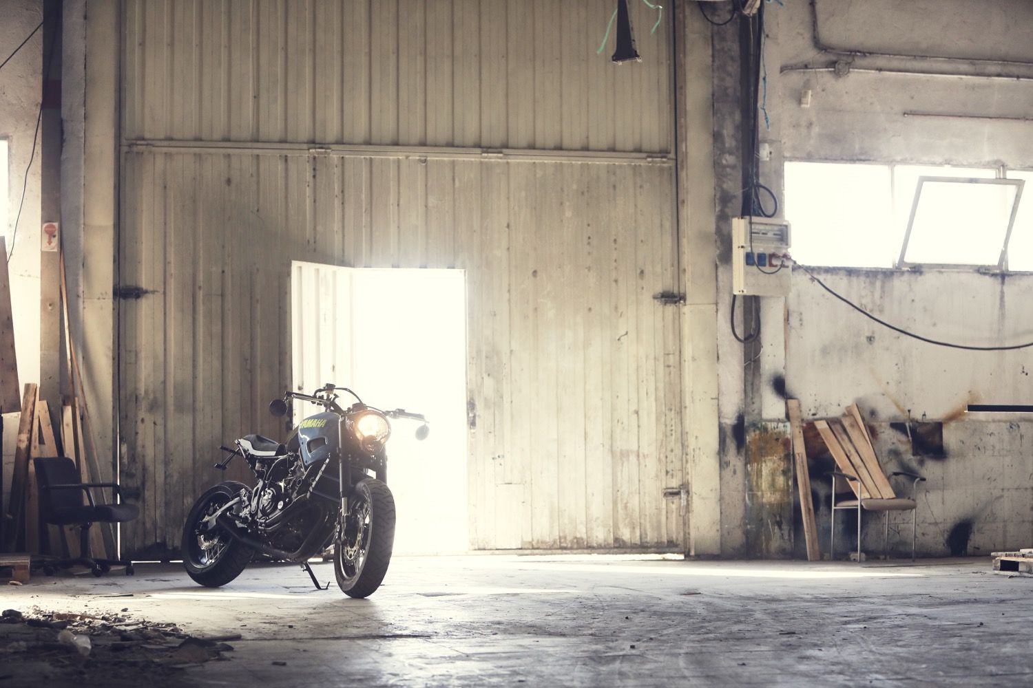 Yamaha XSR700 OTOKOMAE by Ad Hoc