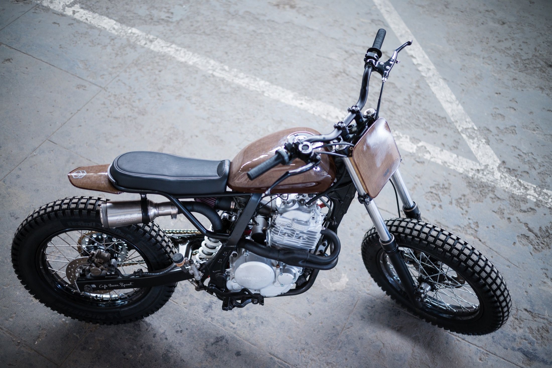LM-0 by Dab Design