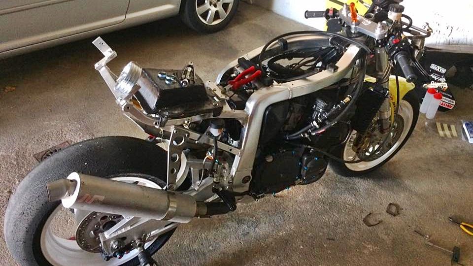La Suzuki GSX-R 750cc 1989 de Raül Torras
