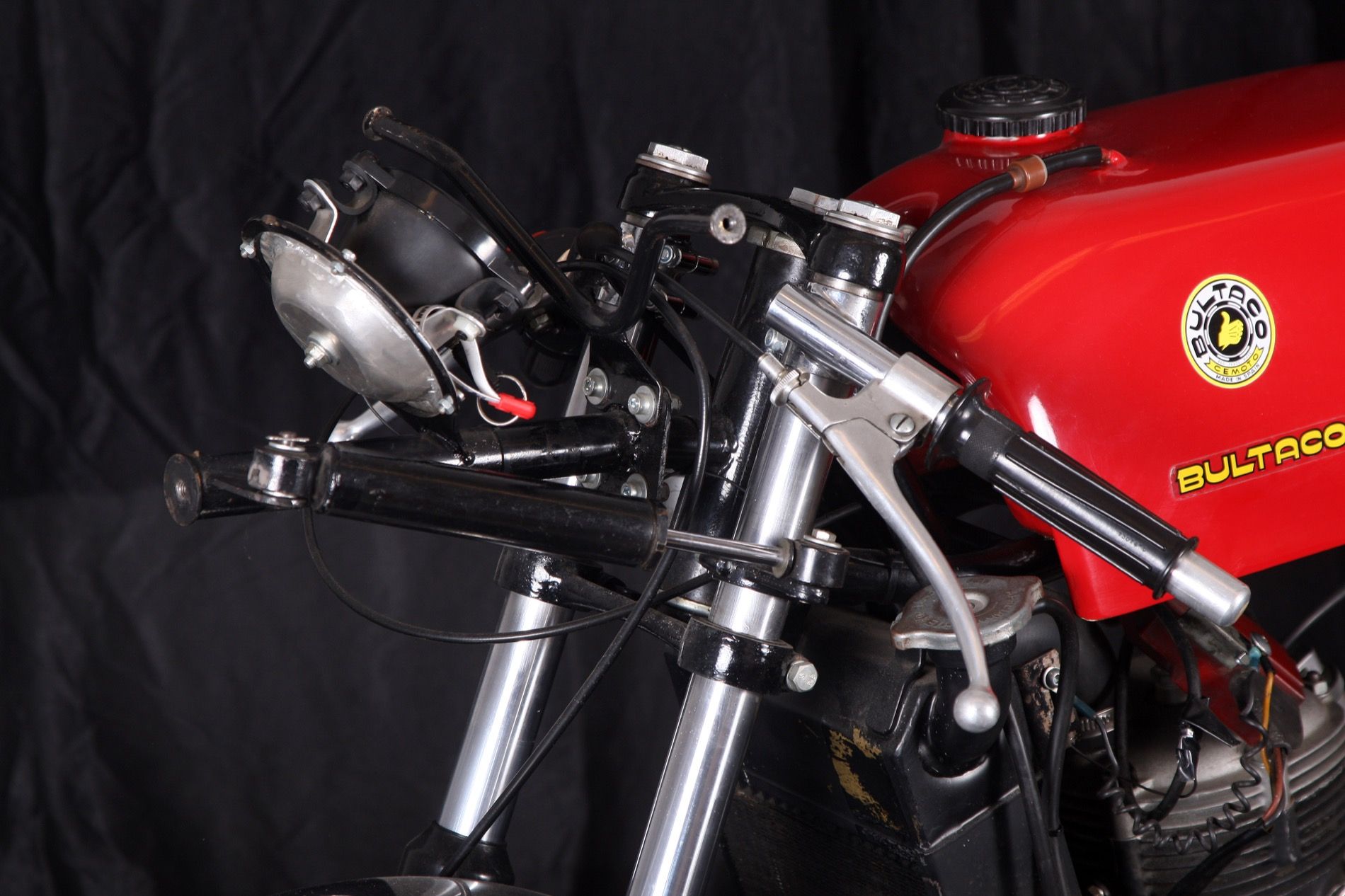 Fotos de la Bultaco TSS 125
