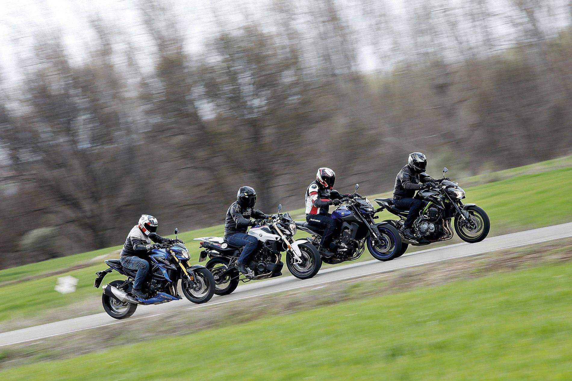 Comparativa Naked: Kawasaki Z900, Yamaha MT09, BMW F 800 R, Suzuki GSX-S 750