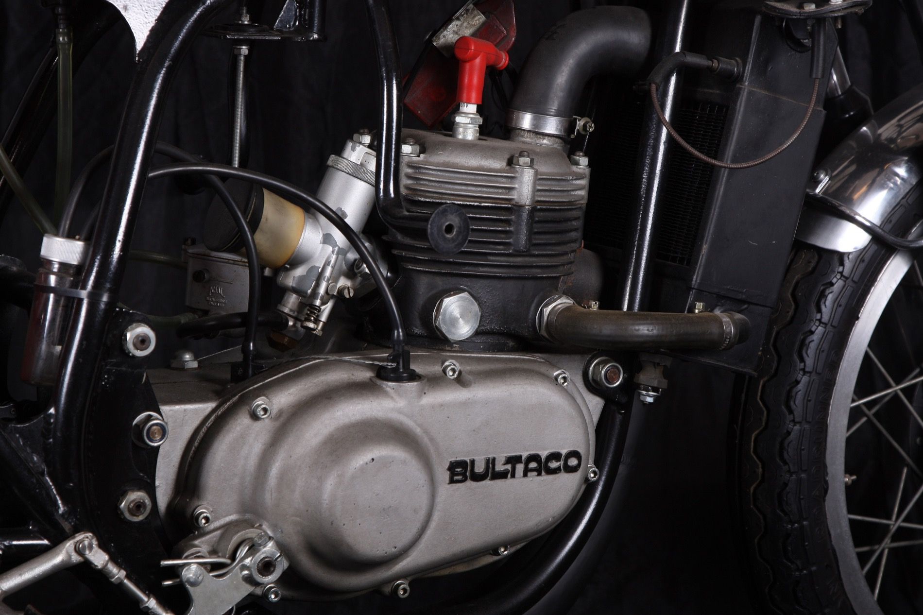 Fotos de la Bultaco TSS 125