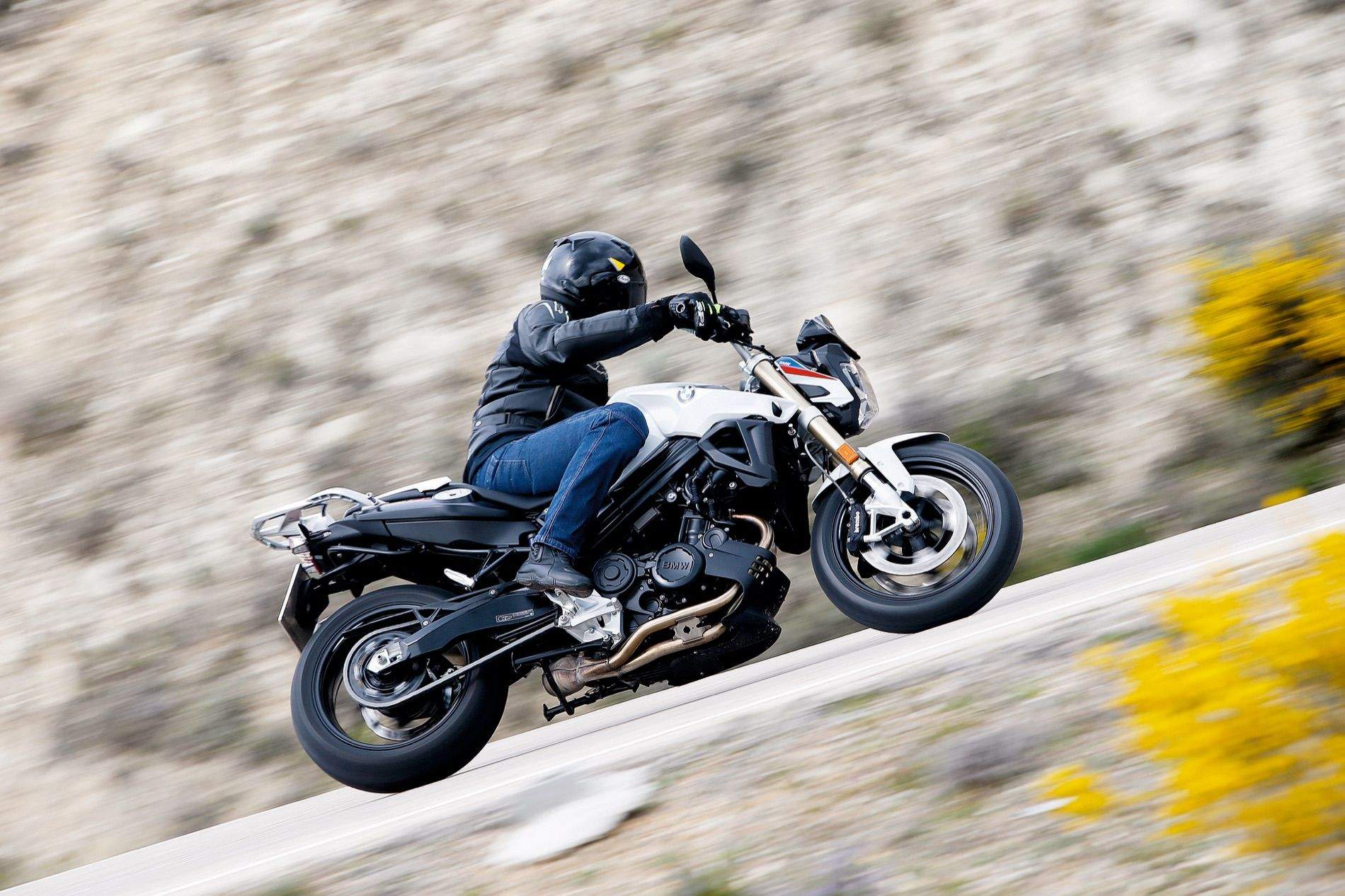 Comparativa Naked: Kawasaki Z900, Yamaha MT09, BMW F 800 R, Suzuki GSX-S 750