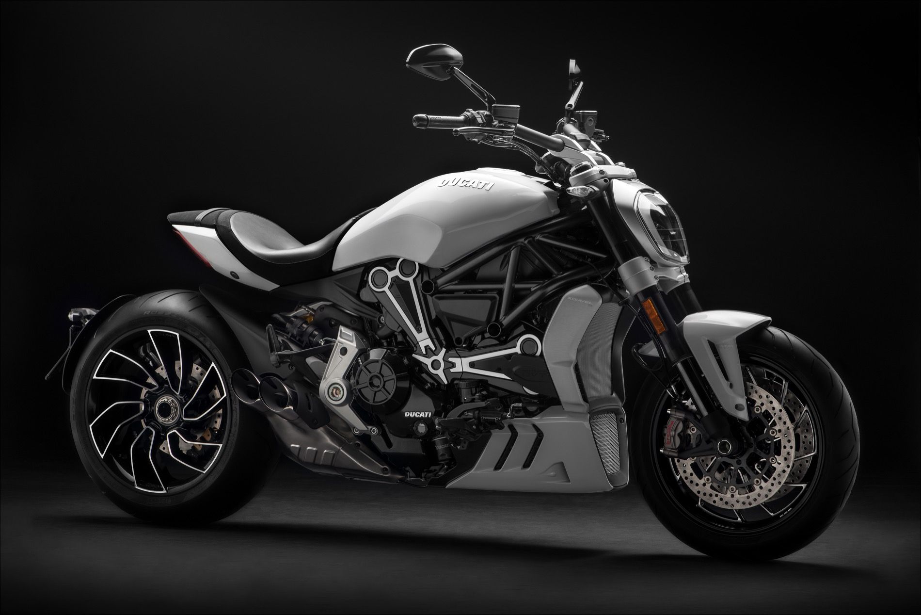 Ducati XDiavel S Banco Iceberg
