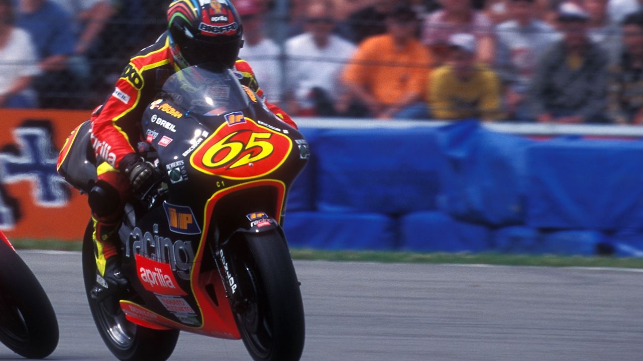 Los campeones del mundo con Aprilia