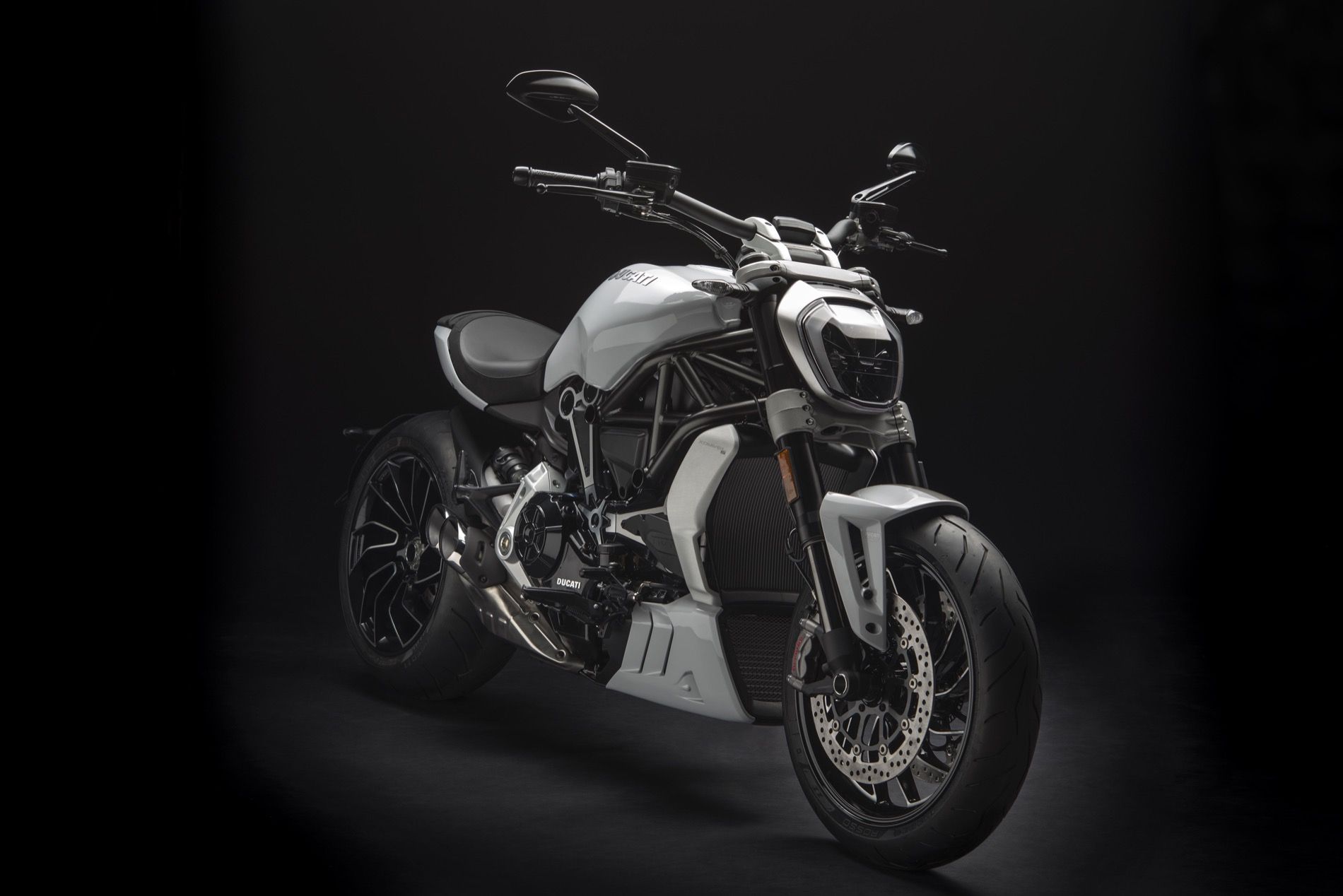 Ducati XDiavel S Banco Iceberg