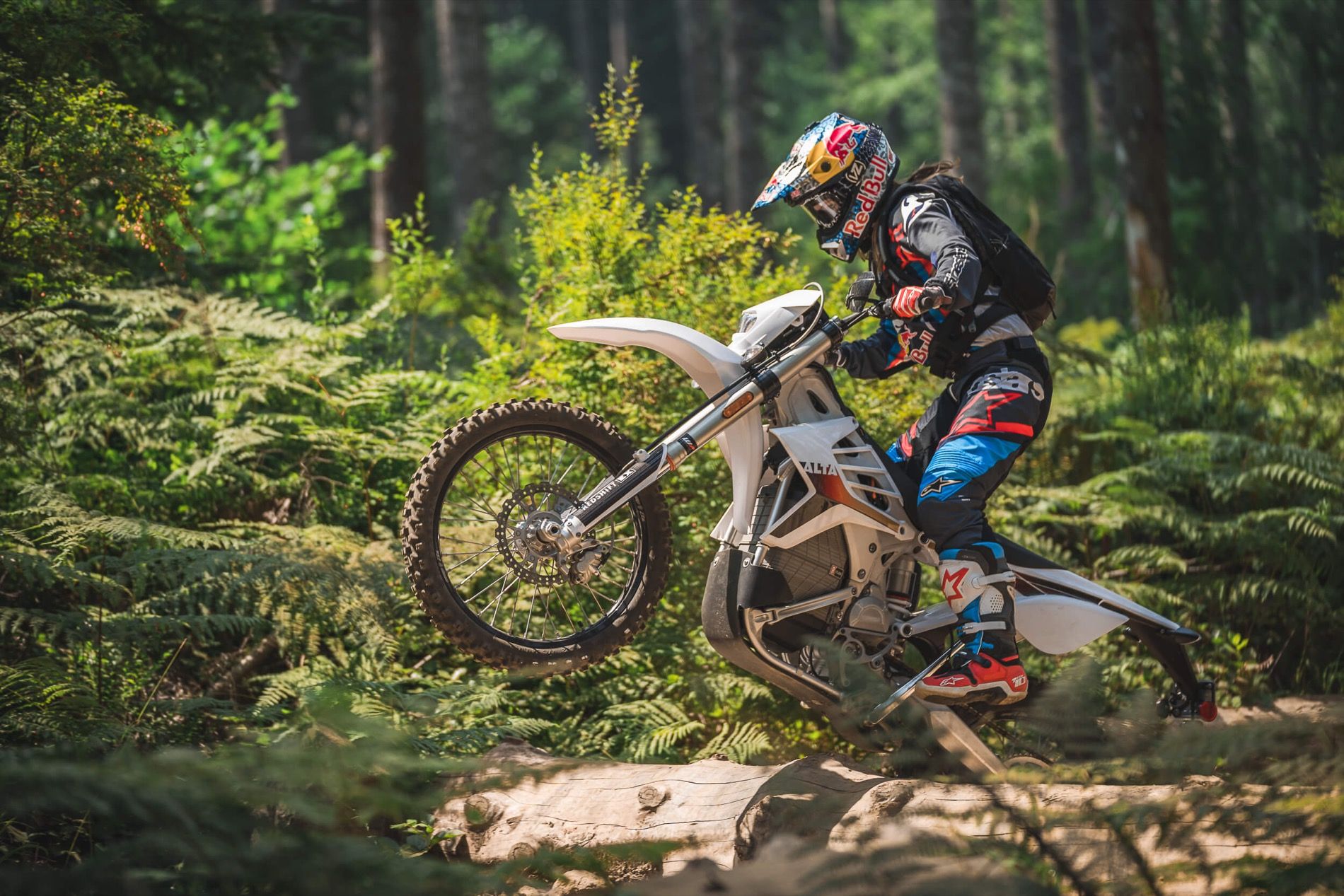 Alta Redshift EX, una enduro eléctrica de récords