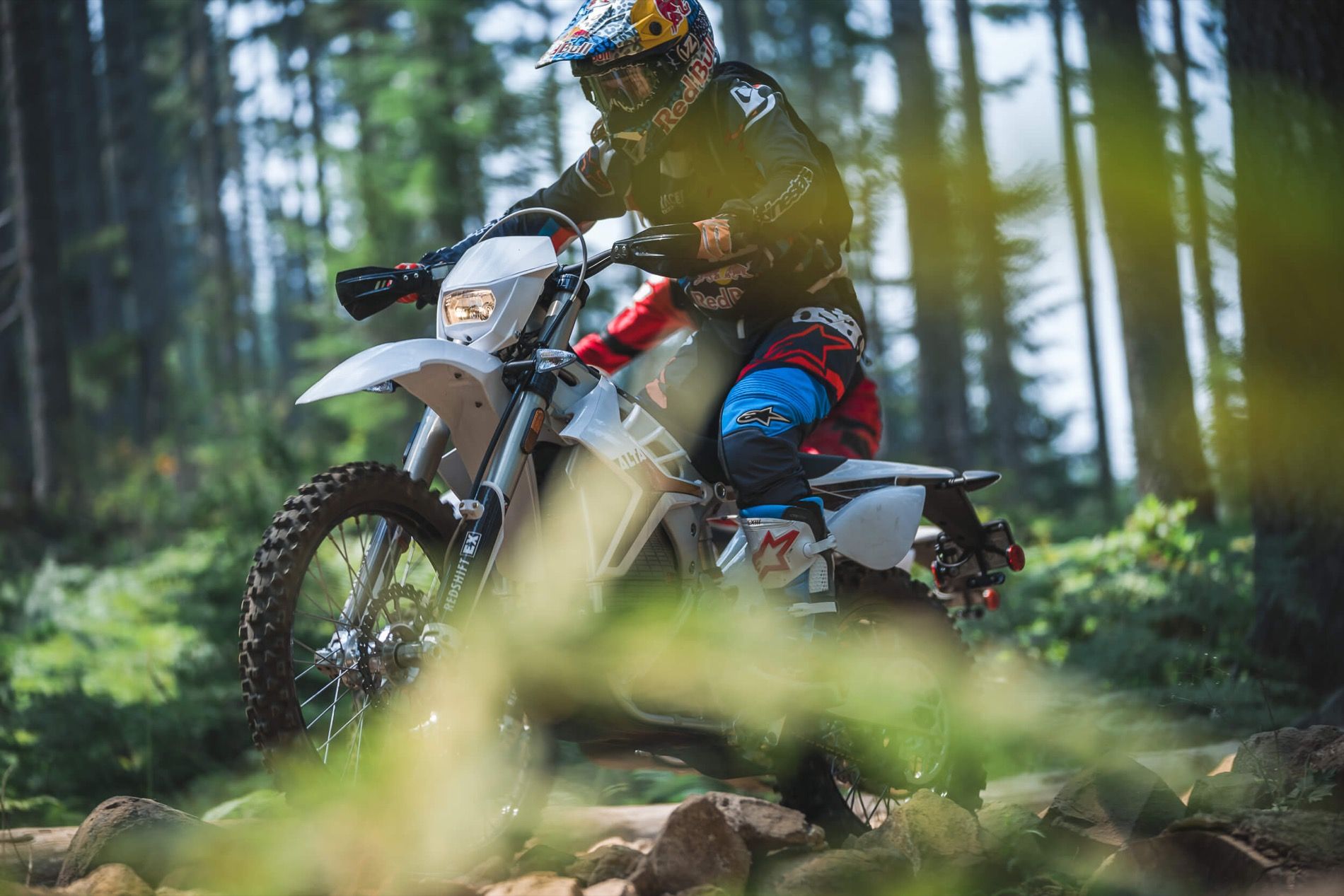 Alta Redshift EX, una enduro eléctrica de récords
