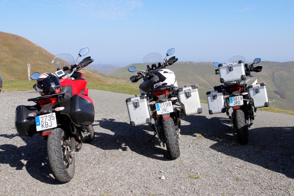 Travesía DosMares Ducati: Pirineos en moto