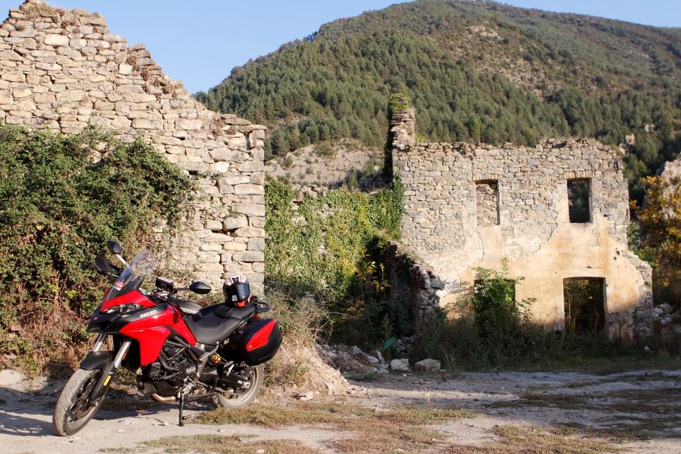 Travesía DosMares Ducati: Pirineos en moto