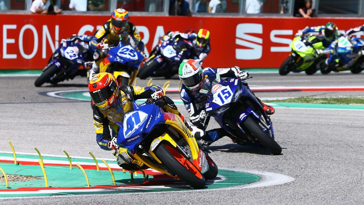 Marc García, campeón del mundo de Supersport 300