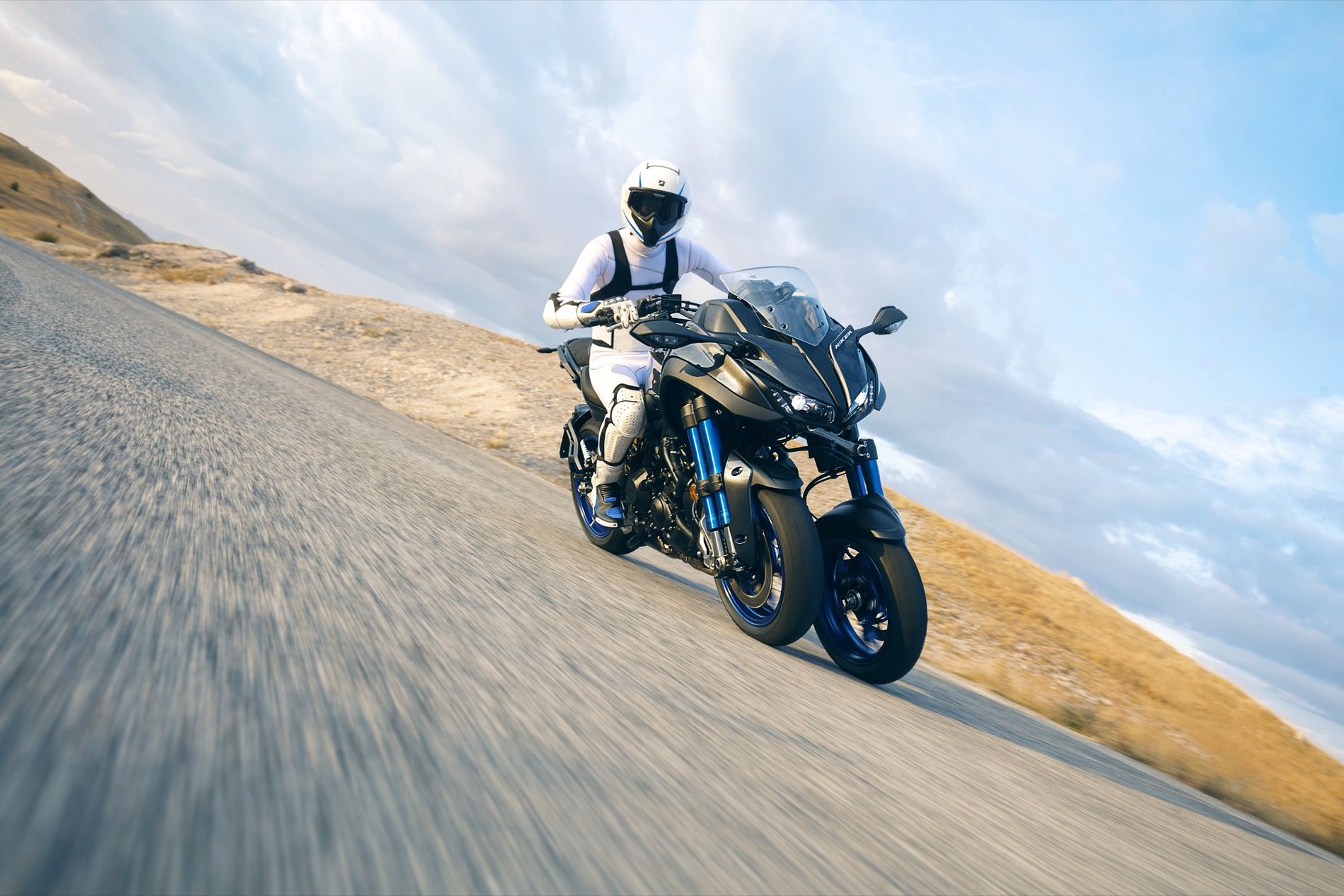 Yamaha Niken 2018