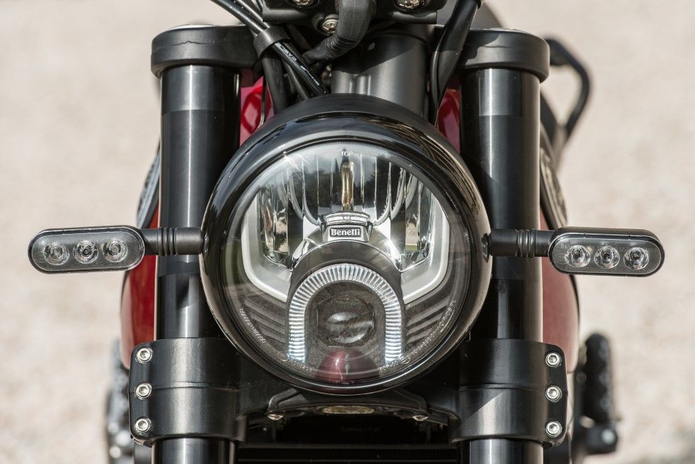 Benelli Leoncino 502