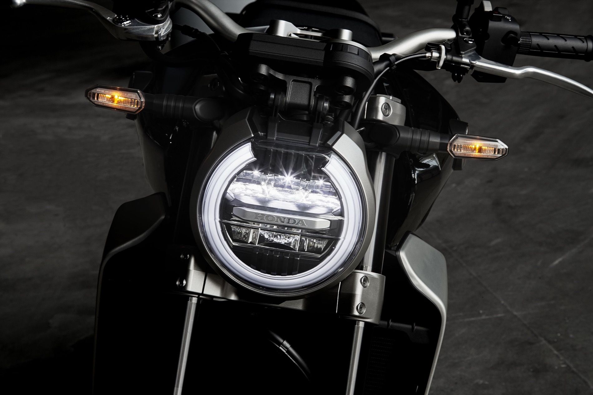 Honda CB1000R 2018