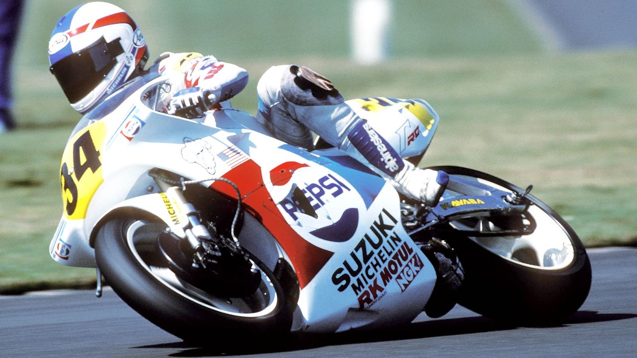 Restauración Suzuki RGV500 1989 Kevin Schwantz