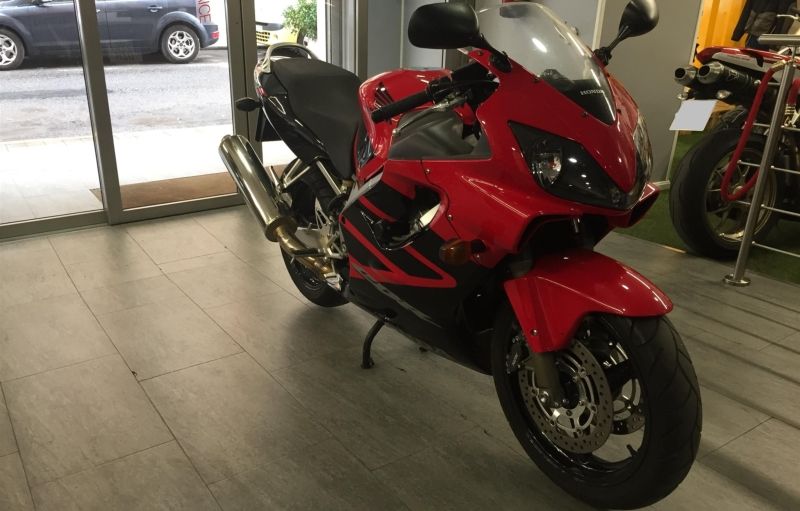 Seis motos para pasárselo enormemente bien por menos de 4.000 euros