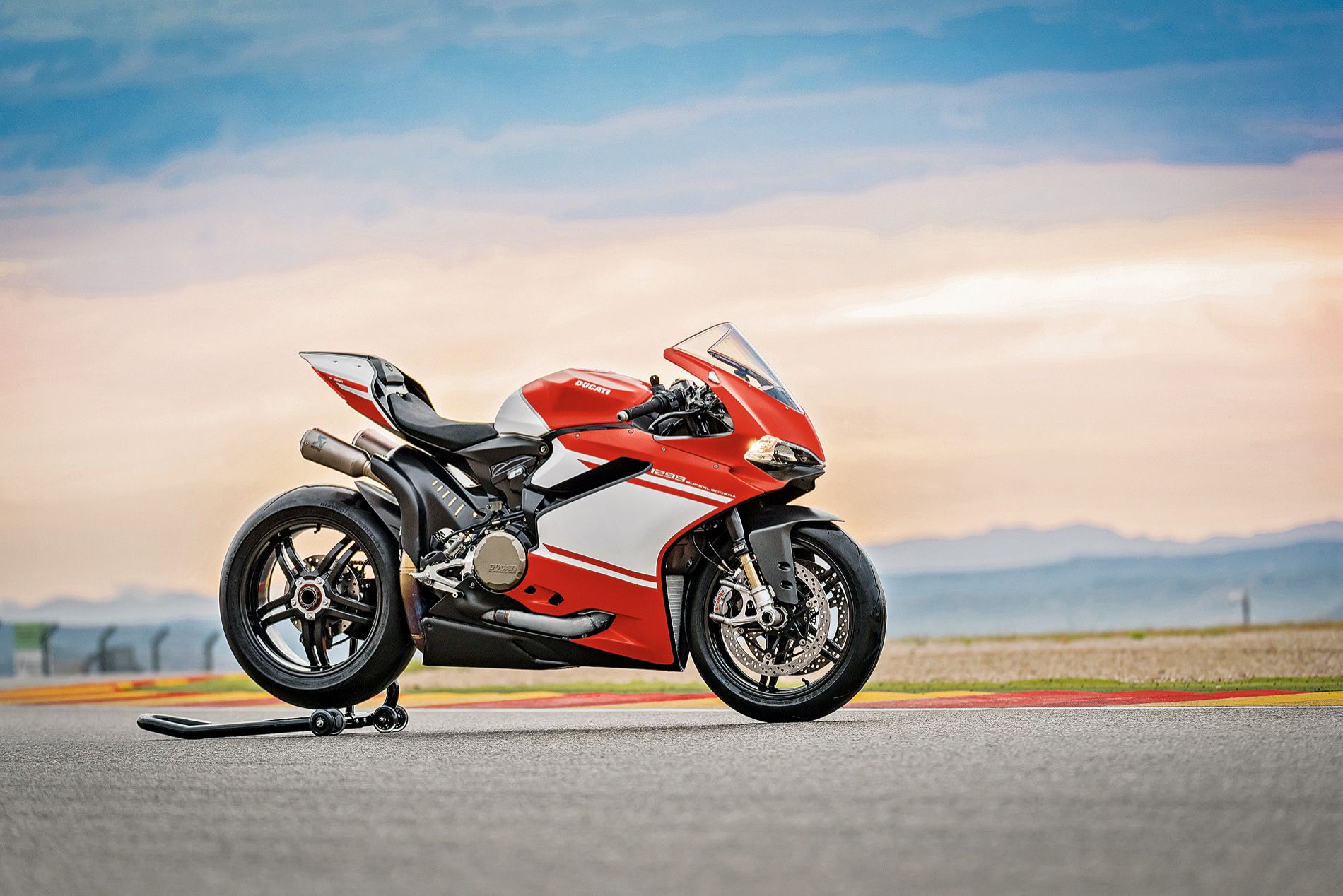 Ducati 1299 Superleggera, prueba