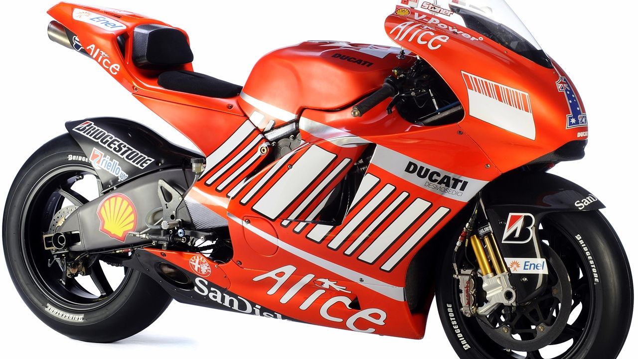 Ducati Desmosedici GP8