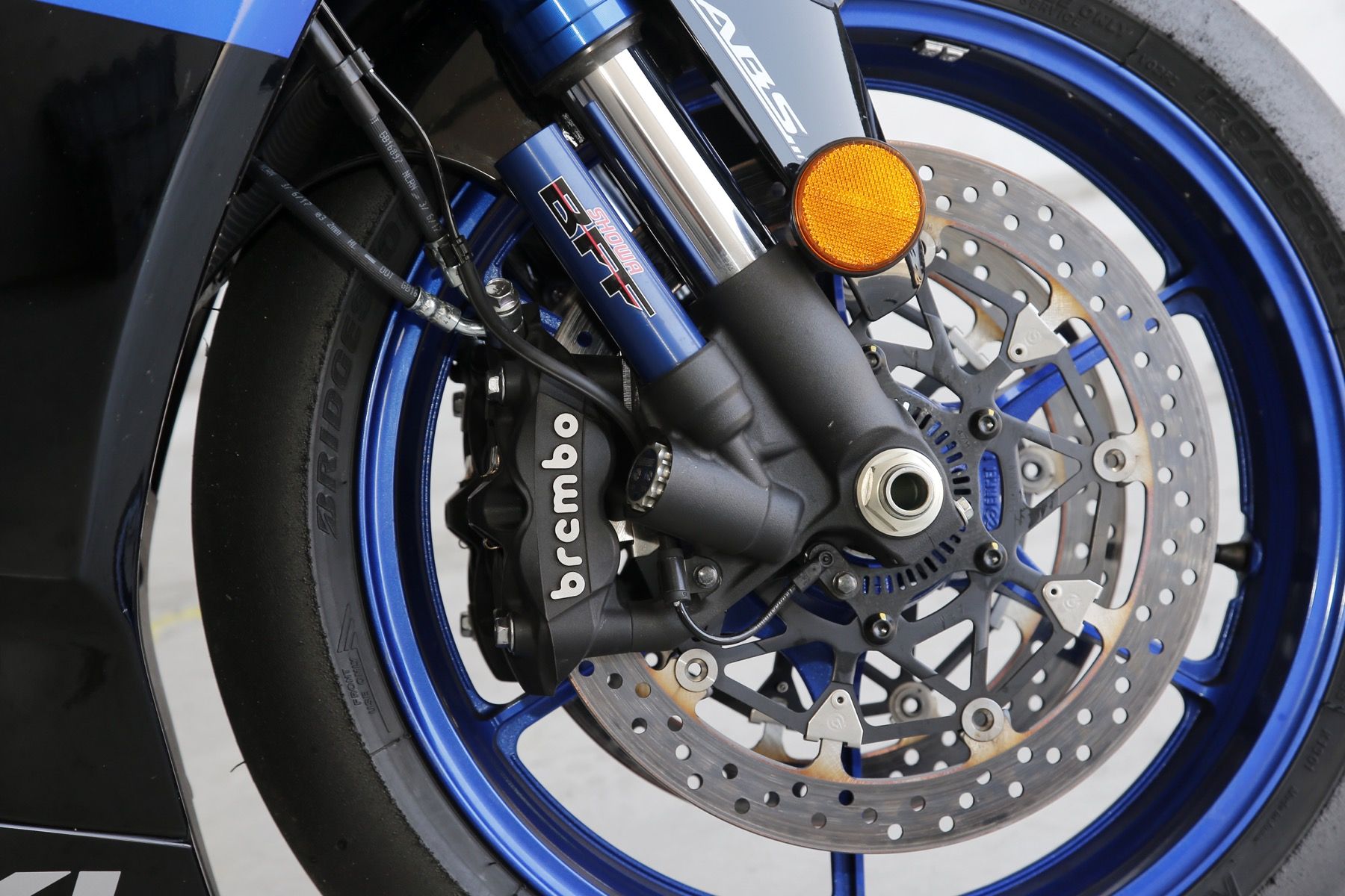 Suzuki GSX-R 1000R, al límite con Julián Simón