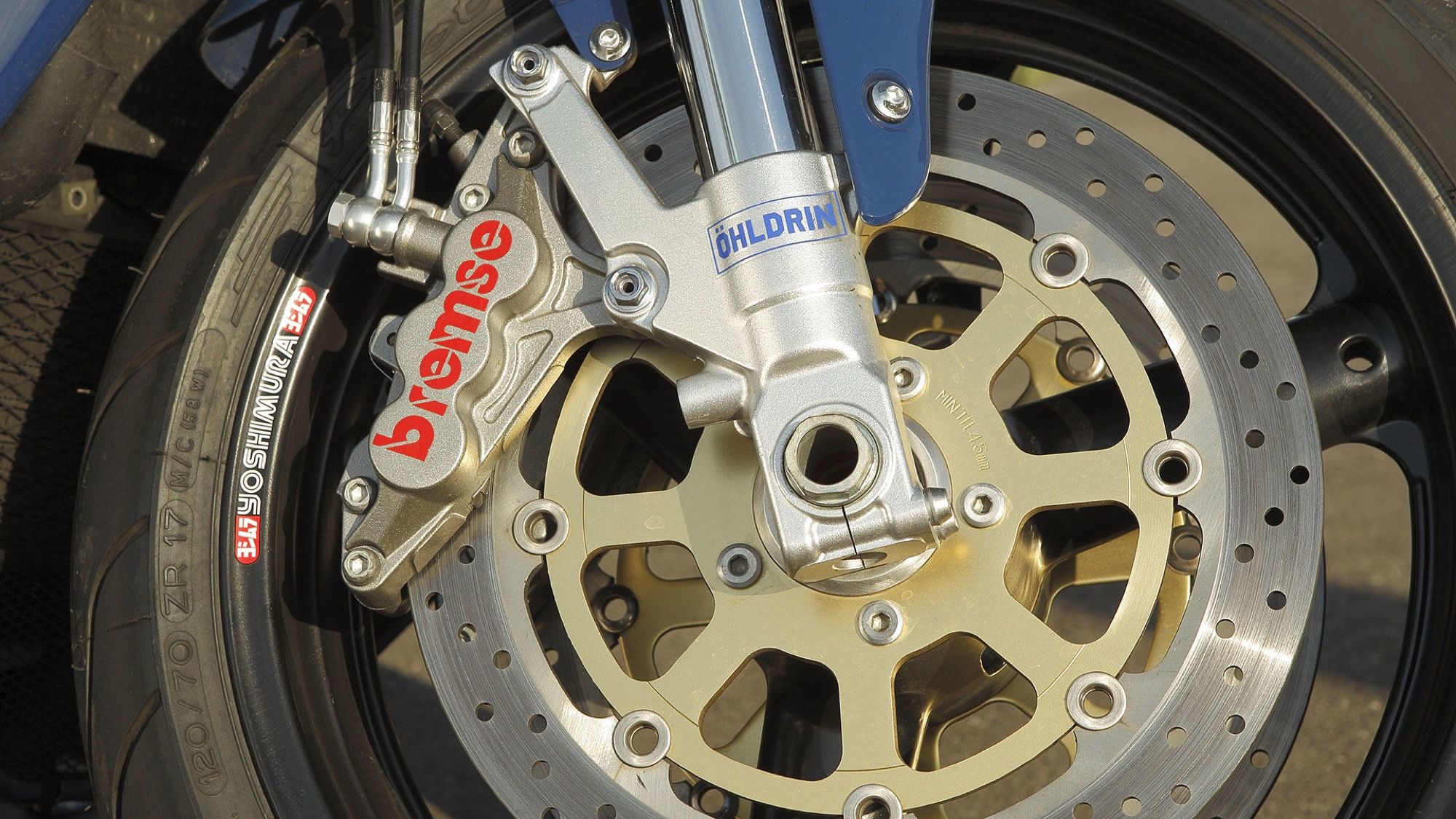 Suzuki Hayabusa transformada en GSX-R del 89
