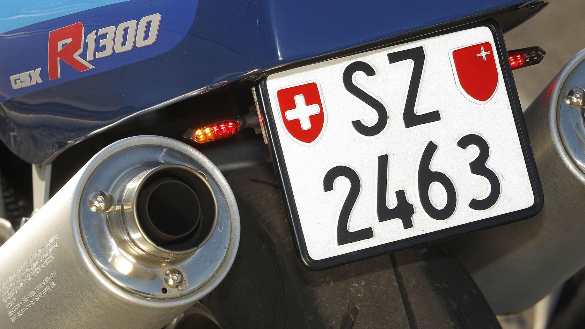 Suzuki Hayabusa transformada en GSX-R del 89